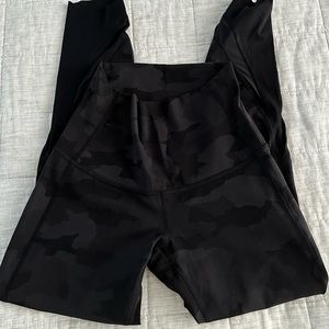 Lululemon Wunder Under Scallop Hem 23” Legging